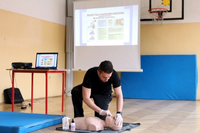 2015-03-13-100800-canon eos 700d